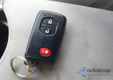 2012 Toyota Prius Three из США, поврежденный, VIN JTDKN3DU3C5461466